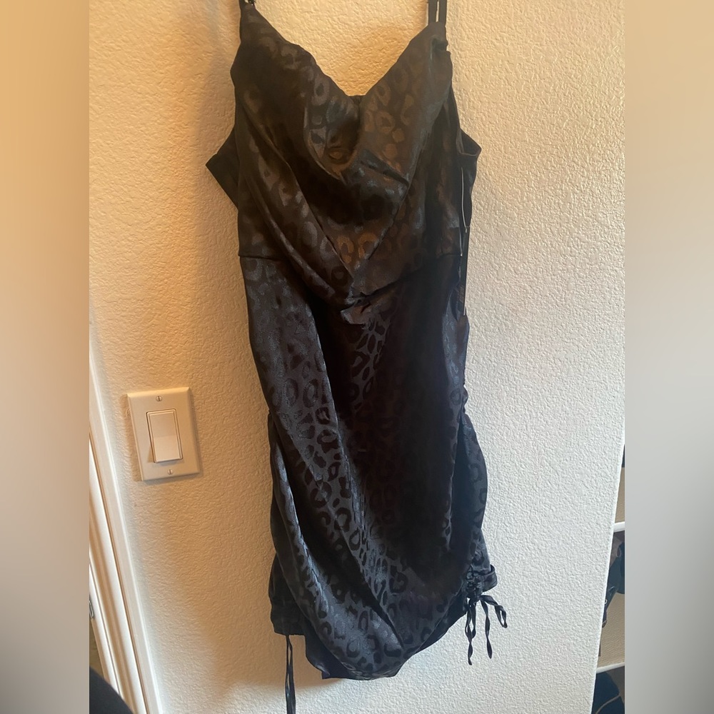 Wild Fable fitted black leopard dress